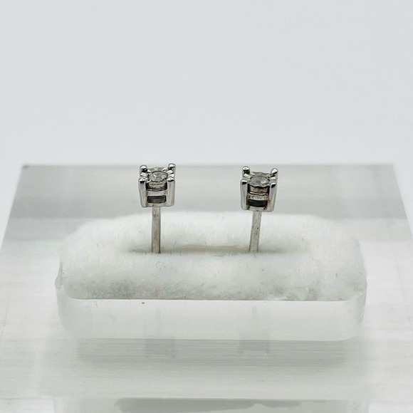 Natural Diamond Tiny Stud Earrings 925 Sterling Silver - Picture 3 of 4